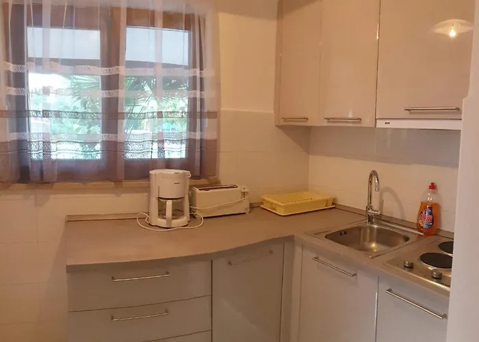 Guest house Noemi 3*