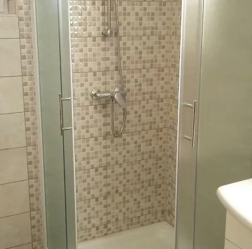 Noemi Guest house 3*